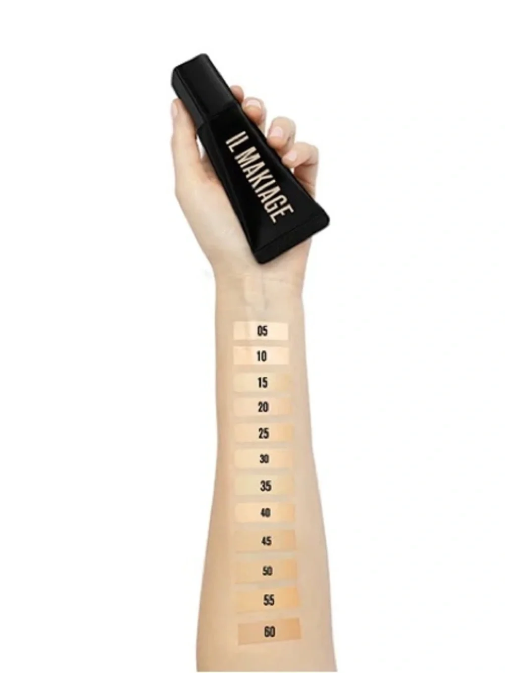 New IL MAKIAGE After Party Full Coverage Foundation & Blender- Shade 050